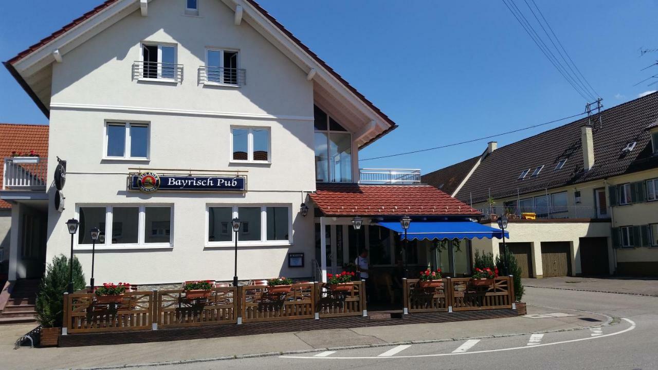 Apartments Zum Bayrisch Pub Weißenhorn Extérieur photo